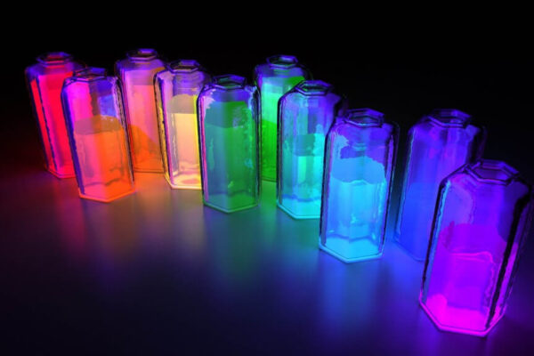 Fluorescent samples in bottles