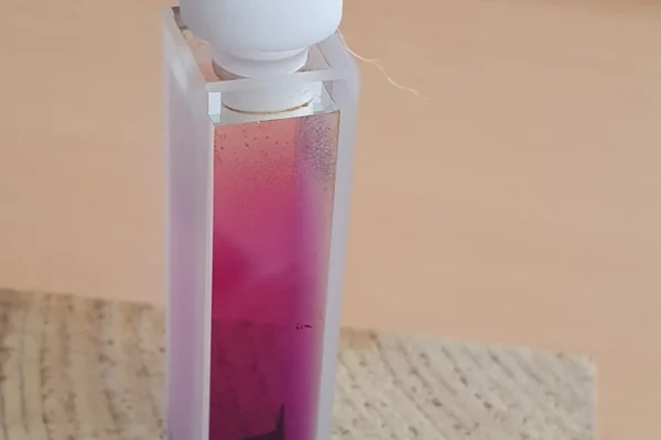 Iodine vapour in cuvette