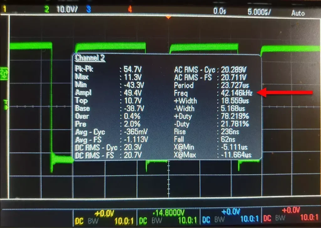 42kHz oscilloscope trace of Aurora Monitor fluxgate signal