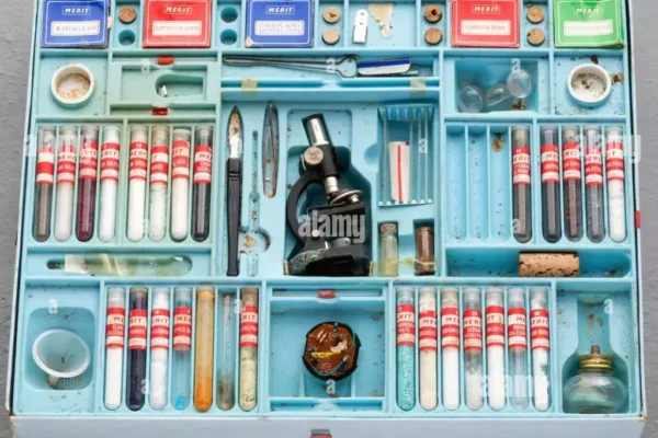 Old chem set